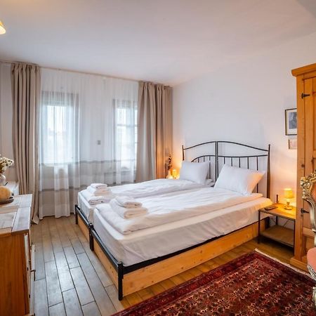 Four Riders Guest House Veliko Tarnovo Exterior photo