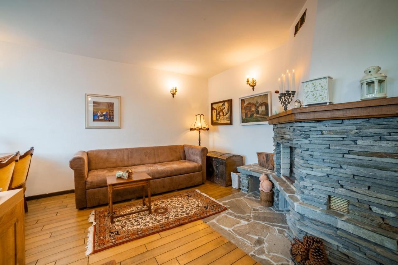 Four Riders Guest House Veliko Tarnovo Exterior photo